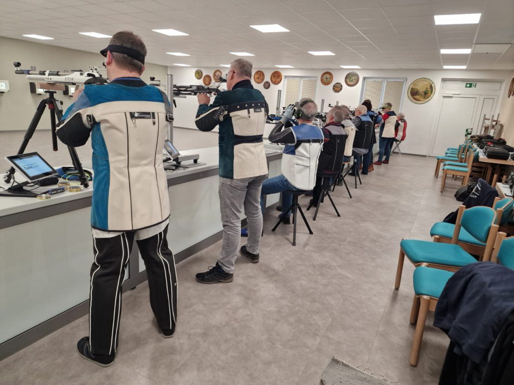 Gaumeisterschaft der Auflage-Disziplinen Gewehr und Pistole